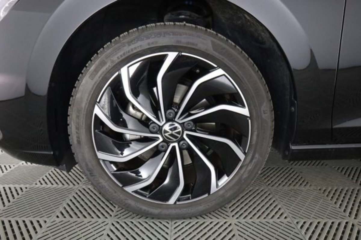 Volkswagen Golf Variant 1.0 eTSI EVO DSG Life (8)