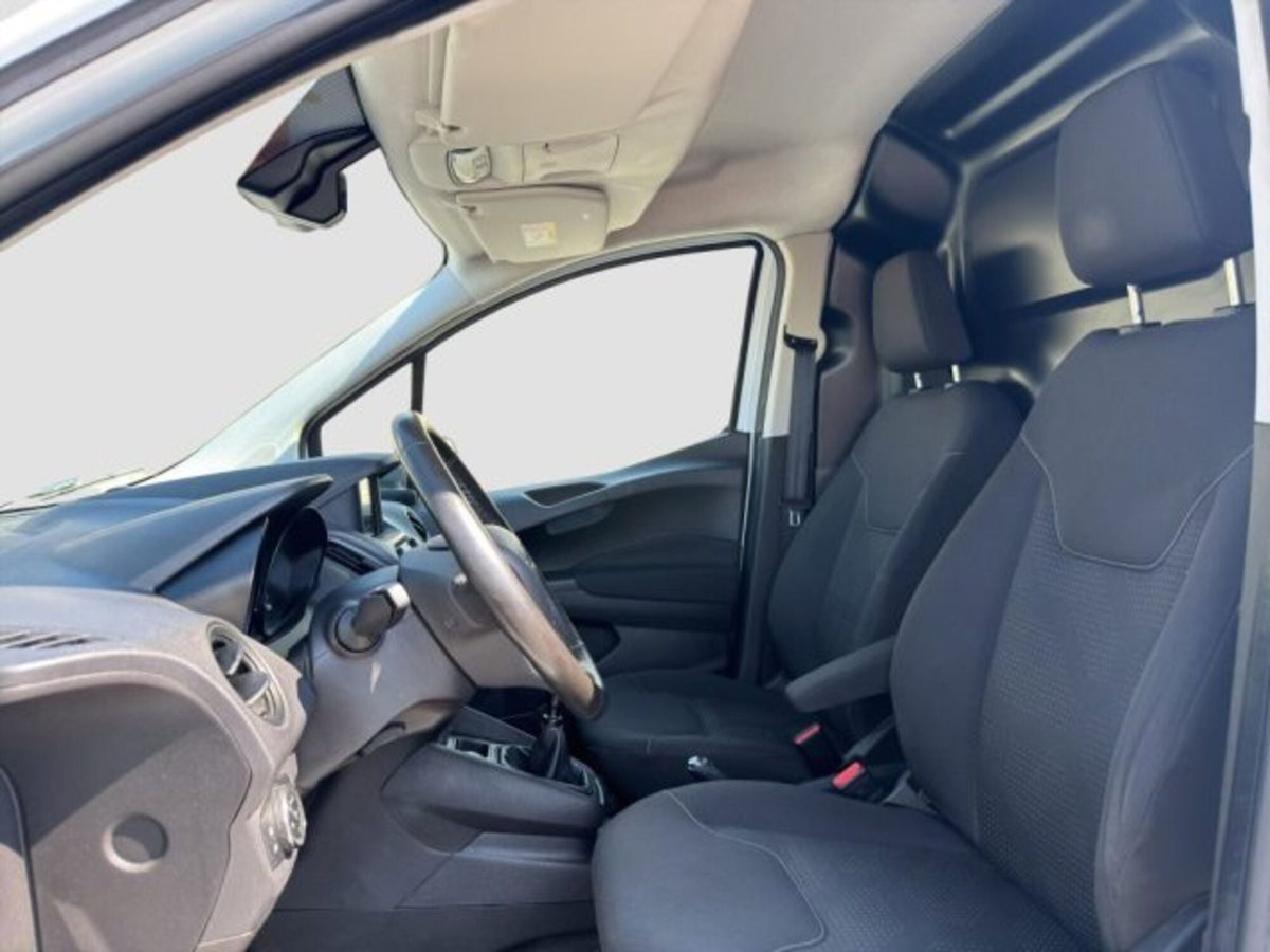 Ford Transit Courier 1.5 TDCi 100CV  Trend (10)