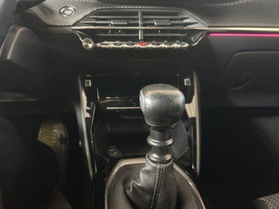 Peugeot 2008 BlueHDi 110 S&S GT (13)
