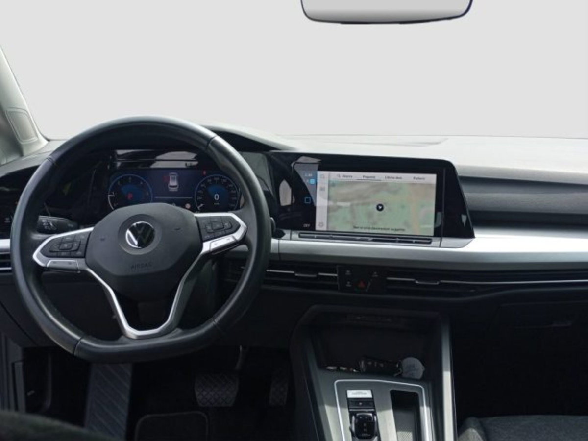 Volkswagen Golf Variant 2.0 TDI SCR DSG Life (11)