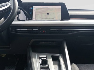 Volkswagen Golf Variant 2.0 TDI SCR DSG Life (13)