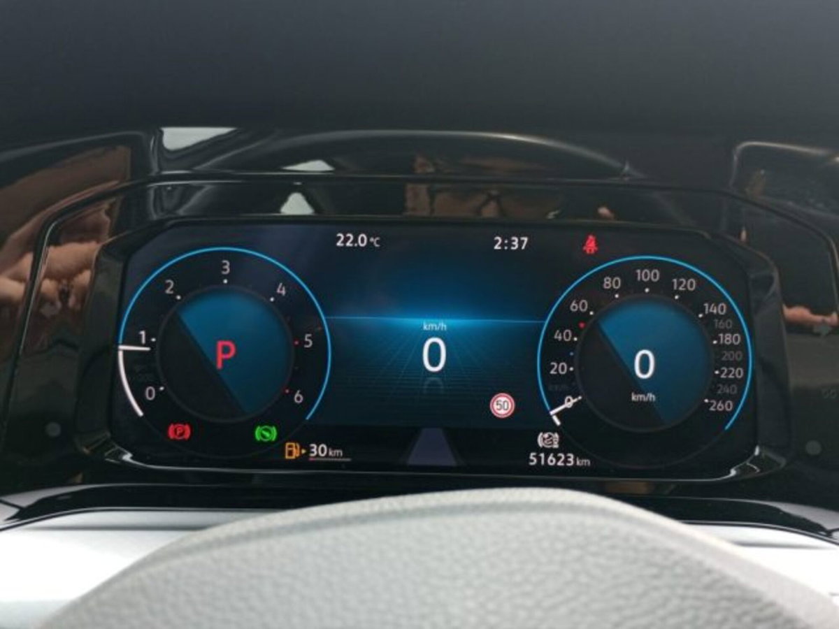 Volkswagen Golf Variant 2.0 TDI SCR DSG Life (15)