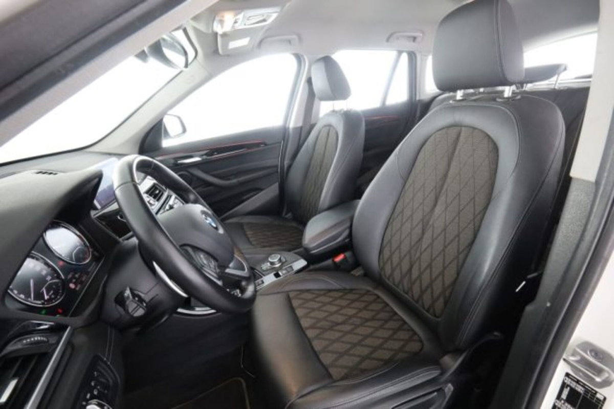 BMW X1 xDrive18d xLine Plus (2)
