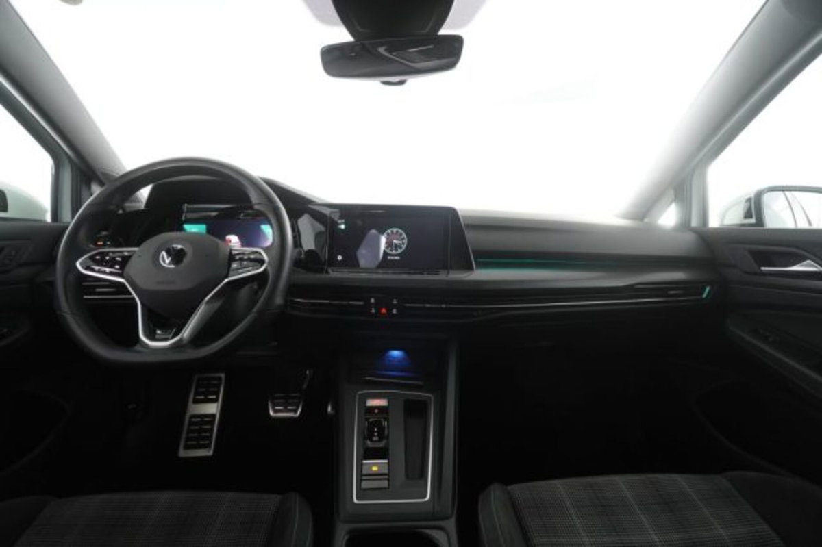 Volkswagen Golf 2.0 TDI GTD DSG (4)
