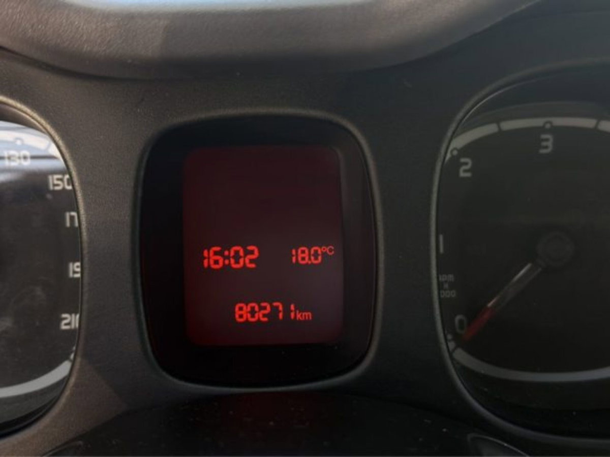 Fiat Panda 1.3 MJT 95 CV S&S Easy (14)