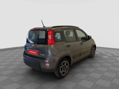 Fiat Panda 1.0 FireFly S&S Hybrid City Cross (5)