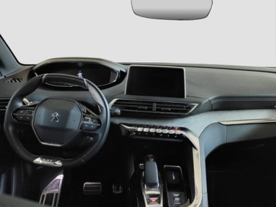 Peugeot 3008 Hybrid4 300 e-EAT8 GT (11)