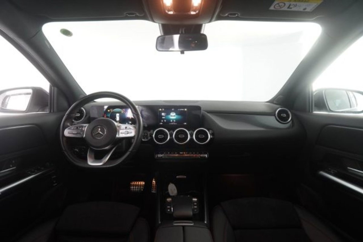 Mercedes-Benz CLA Shooting Brake 180 d Automatic Shooting Brake Premium (11)