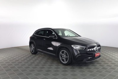 Mercedes-Benz CLA Shooting Brake 180 d Automatic Shooting Brake Premium (2)