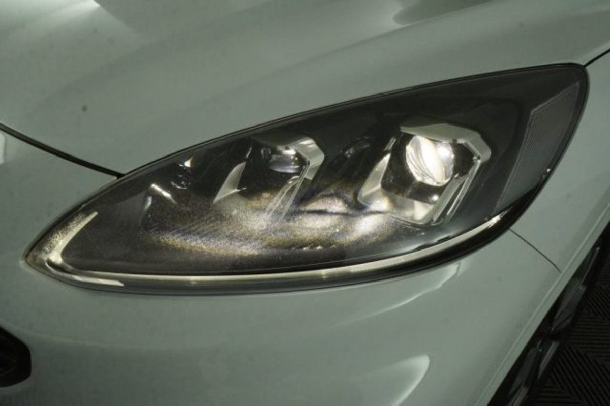 Ford Kuga 1.5 EcoBlue 120 CV 2WD ST-Line (9)