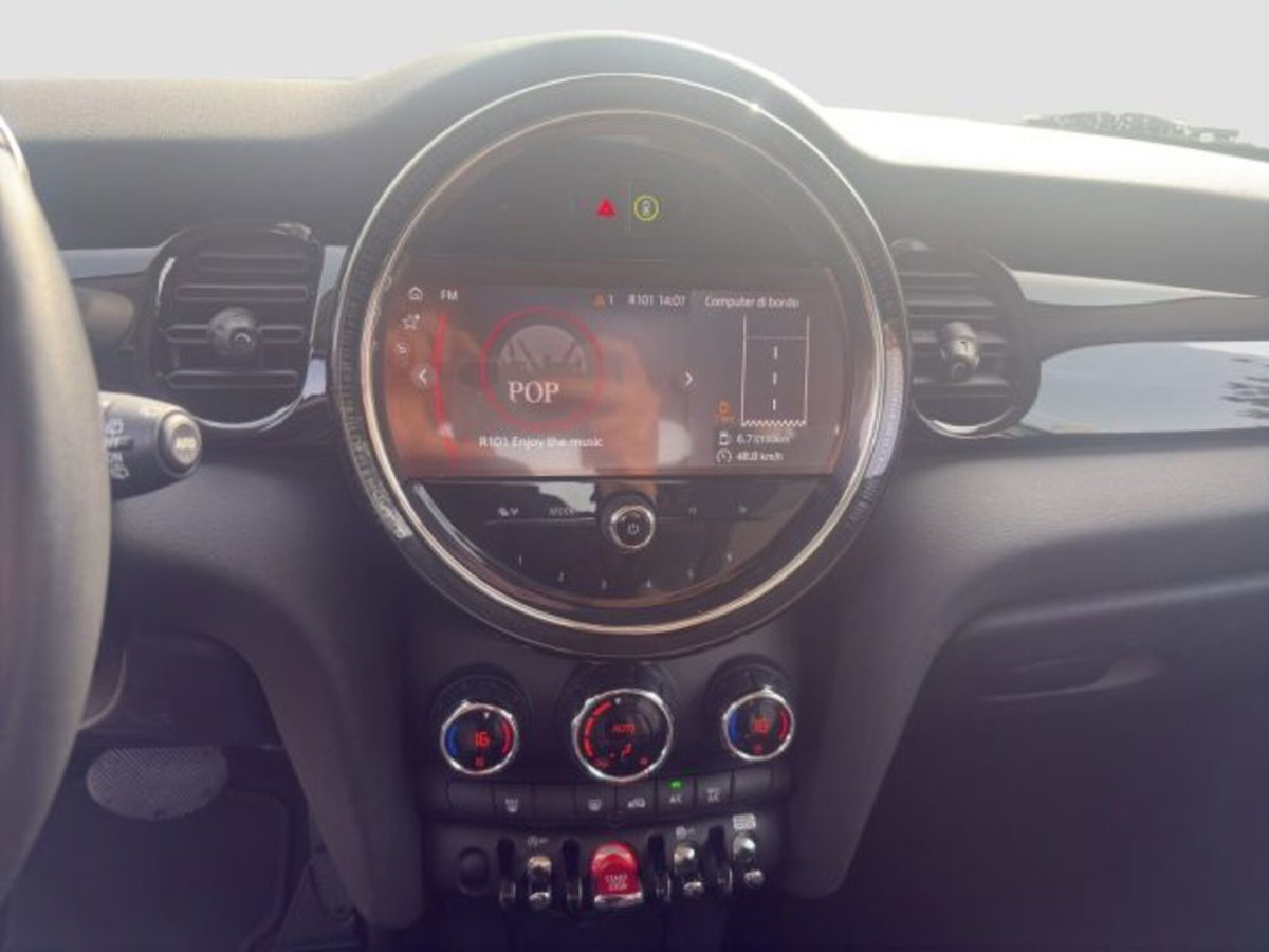 MINI Mini 1.5 Cooper Classic 5 porte (12)