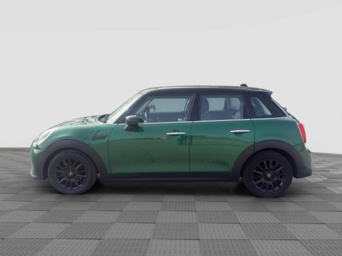 MINI Mini 1.5 Cooper Classic 5 porte (2)