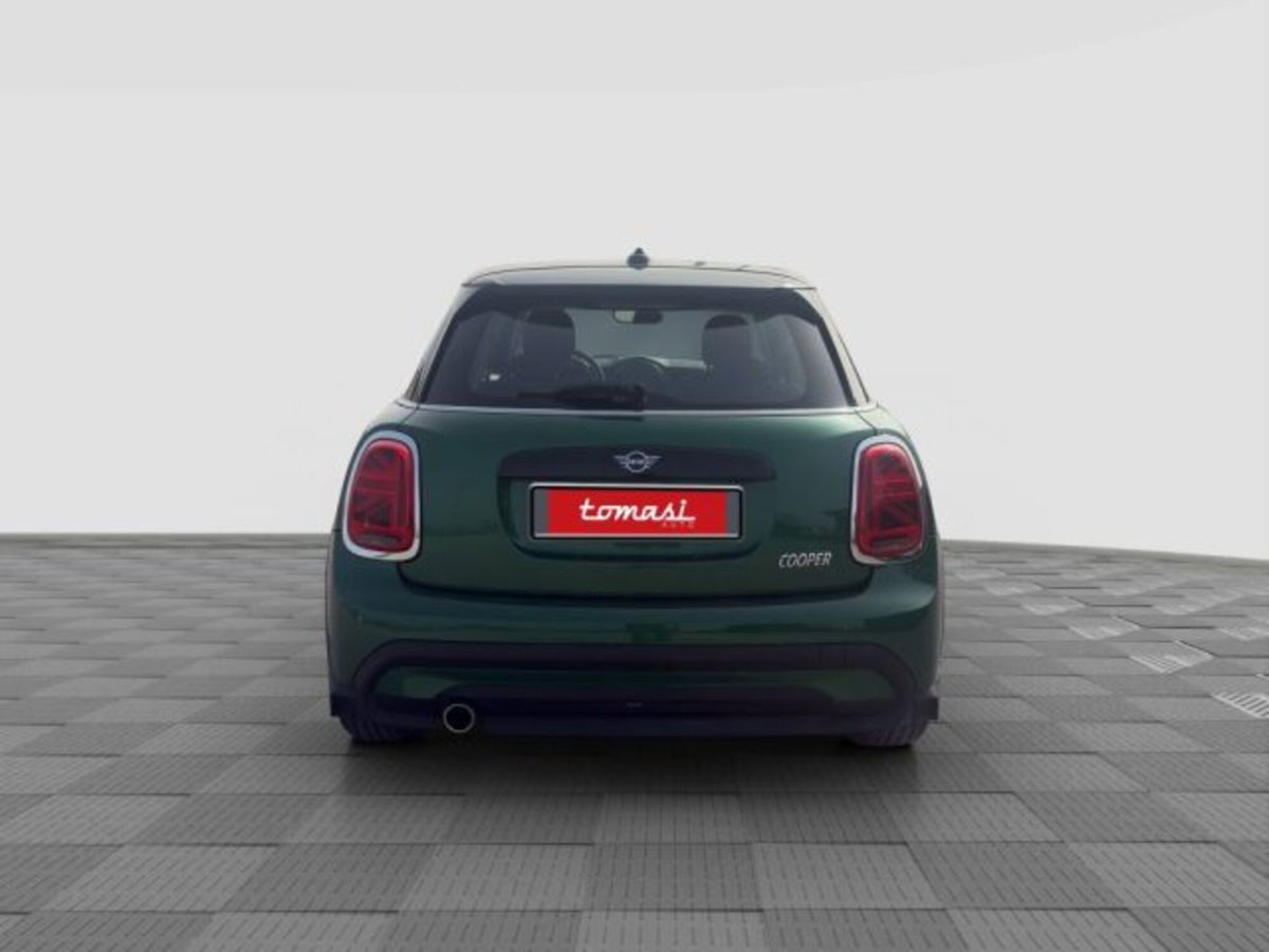 MINI Mini 1.5 Cooper Classic 5 porte (4)