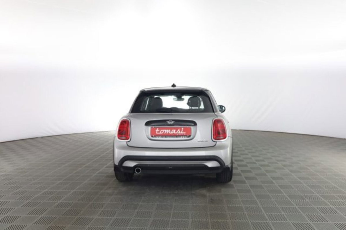 MINI Mini 1.5 Cooper Classic 5 porte (5)