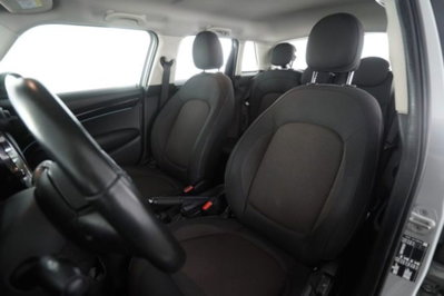 MINI Mini 1.5 Cooper Classic 5 porte (9)
