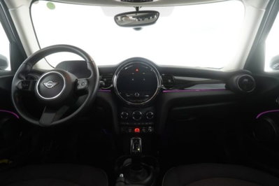 MINI Mini 1.5 Cooper Essential 5 porte (12)