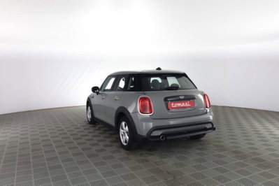 MINI Mini 1.5 Cooper Essential 5 porte (6)
