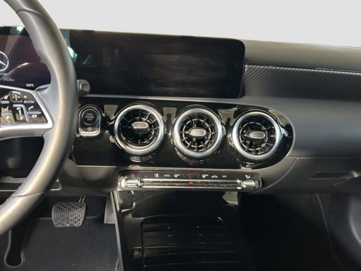 Mercedes-Benz Classe A 180 d Progressive Advanced auto (17)
