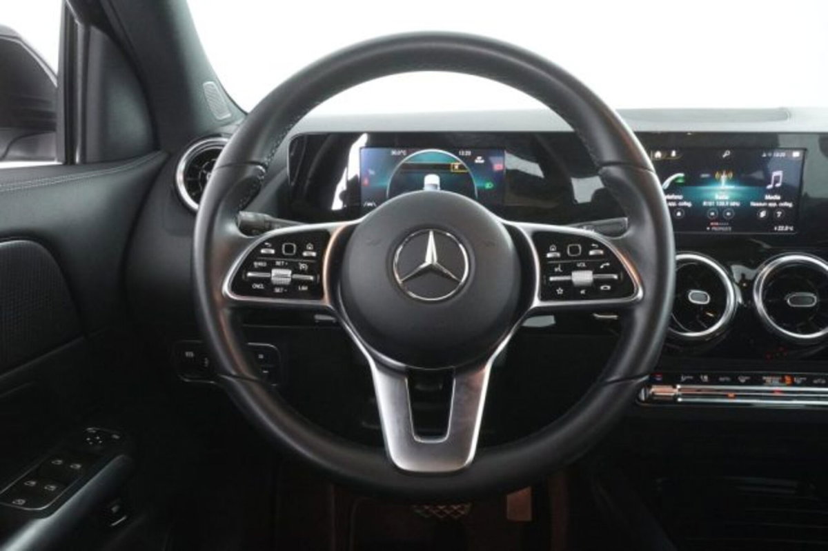 Mercedes-Benz CLA Shooting Brake 200 d Automatic 4Matic Shooting Brake Sport (13)