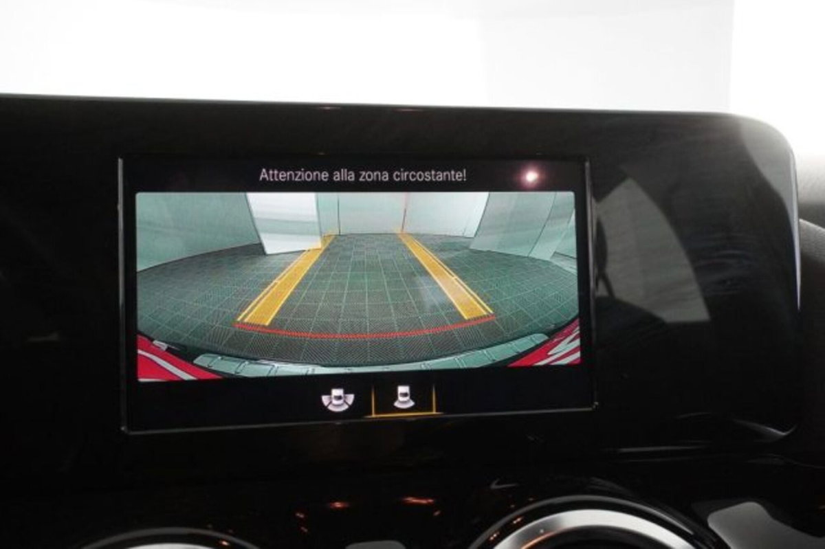 Mercedes-Benz CLA Shooting Brake 200 d Automatic 4Matic Shooting Brake Sport (20)