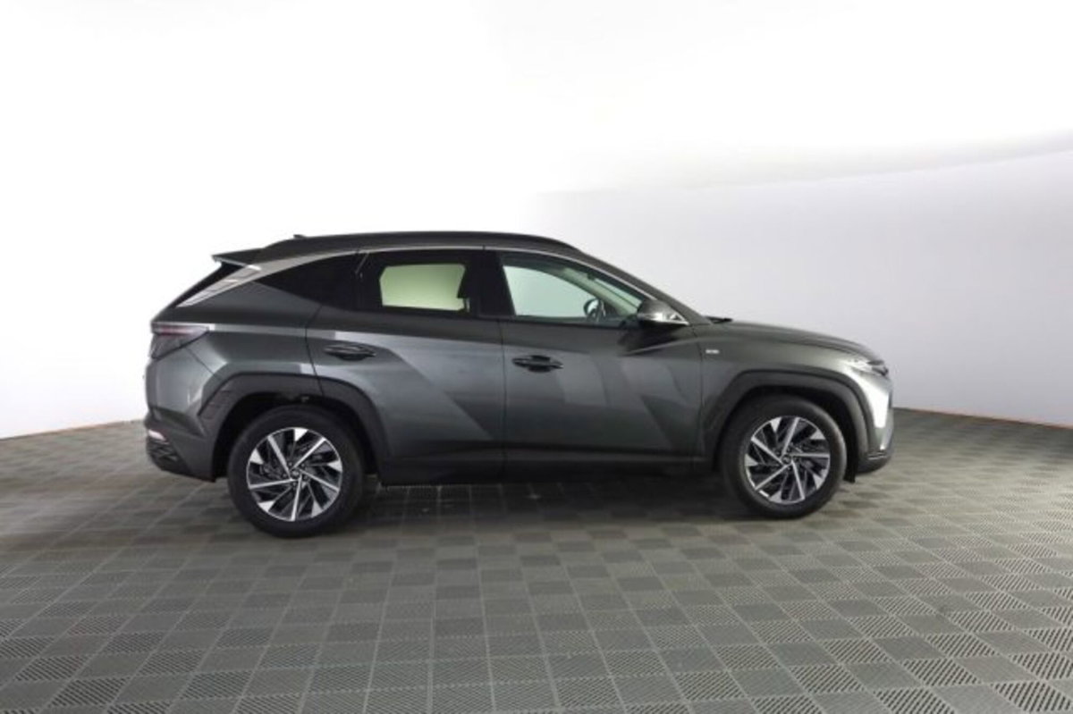 Hyundai Tucson 1.6 crdi 48V Xline 2wd dct (3)