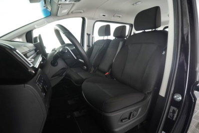 Hyundai Staria 2.2 awd auto (10)