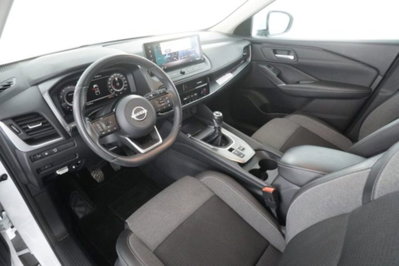 Nissan Qashqai 1.3 mhev N-Connecta 2wd 140cv (9)