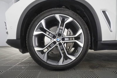 BMW X5 xDrive30d 48V xLine (17)