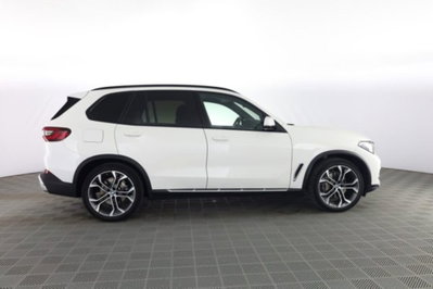 BMW X5 xDrive30d 48V xLine (3)