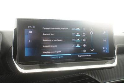 Peugeot 2008 BlueHDi 100 S&S GT Line (18)