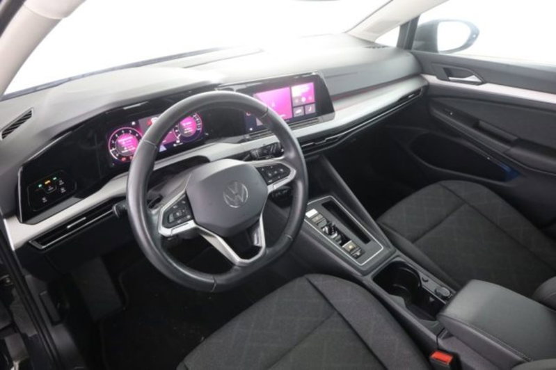 Volkswagen Golf Variant 1.0 eTSI EVO DSG Life