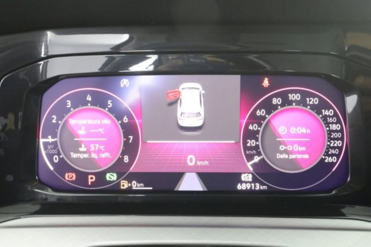 Volkswagen Golf Variant 1.0 eTSI EVO DSG Life (7)