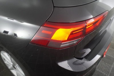 Volkswagen Golf Variant 1.0 eTSI EVO DSG Life (17)