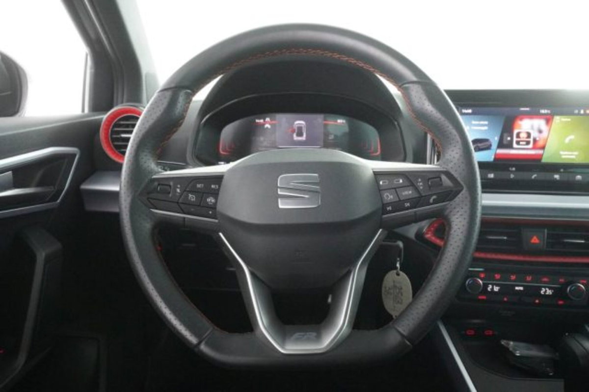 SEAT Arona 1.0 EcoTSI 115 CV DSG FR (4)