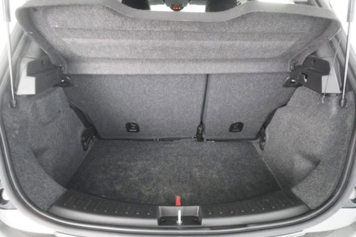 Lancia Ypsilon 1.0 FireFly 5 porte S&S Hybrid Ecochic Silver (14)