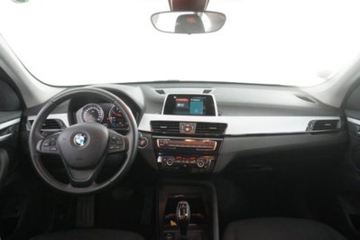 BMW X1 sDrive18d Advantage (4)