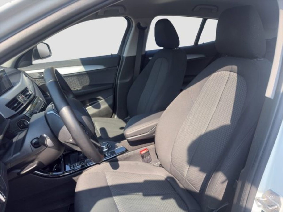 BMW X2 sDrive18d Advantage (13)