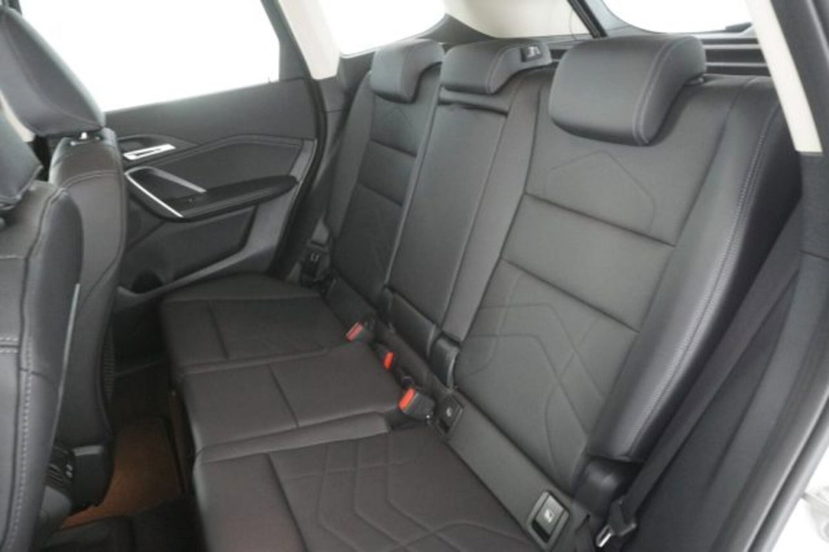 BMW X1 sDrive 18d xLine (11)