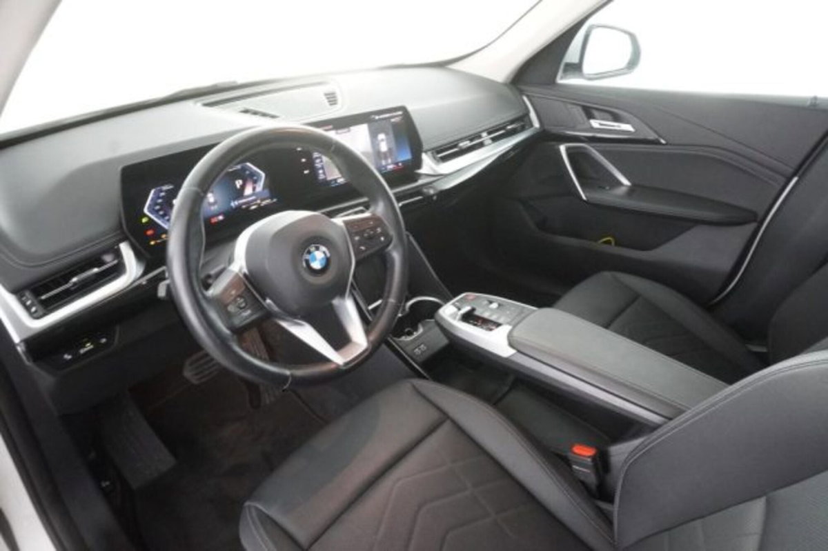 BMW X1 sDrive 18d xLine (9)