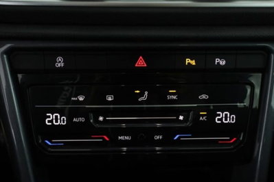 Volkswagen T-Roc 1.0 tsi Style 115cv (12)