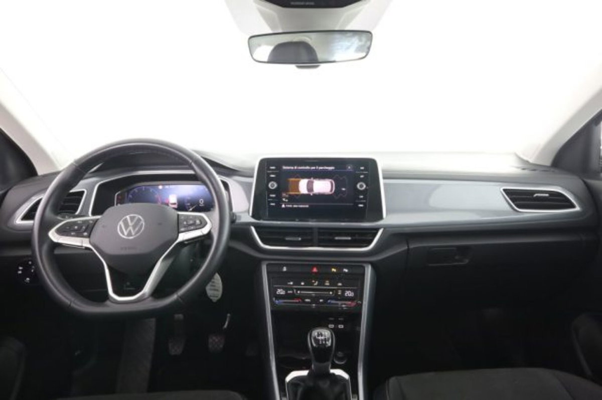 Volkswagen T-Roc 1.0 tsi Style 115cv (4)