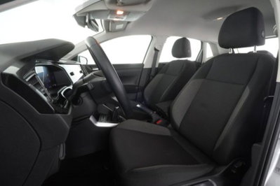 Volkswagen Polo 1.0 evo Life 80cv (10)