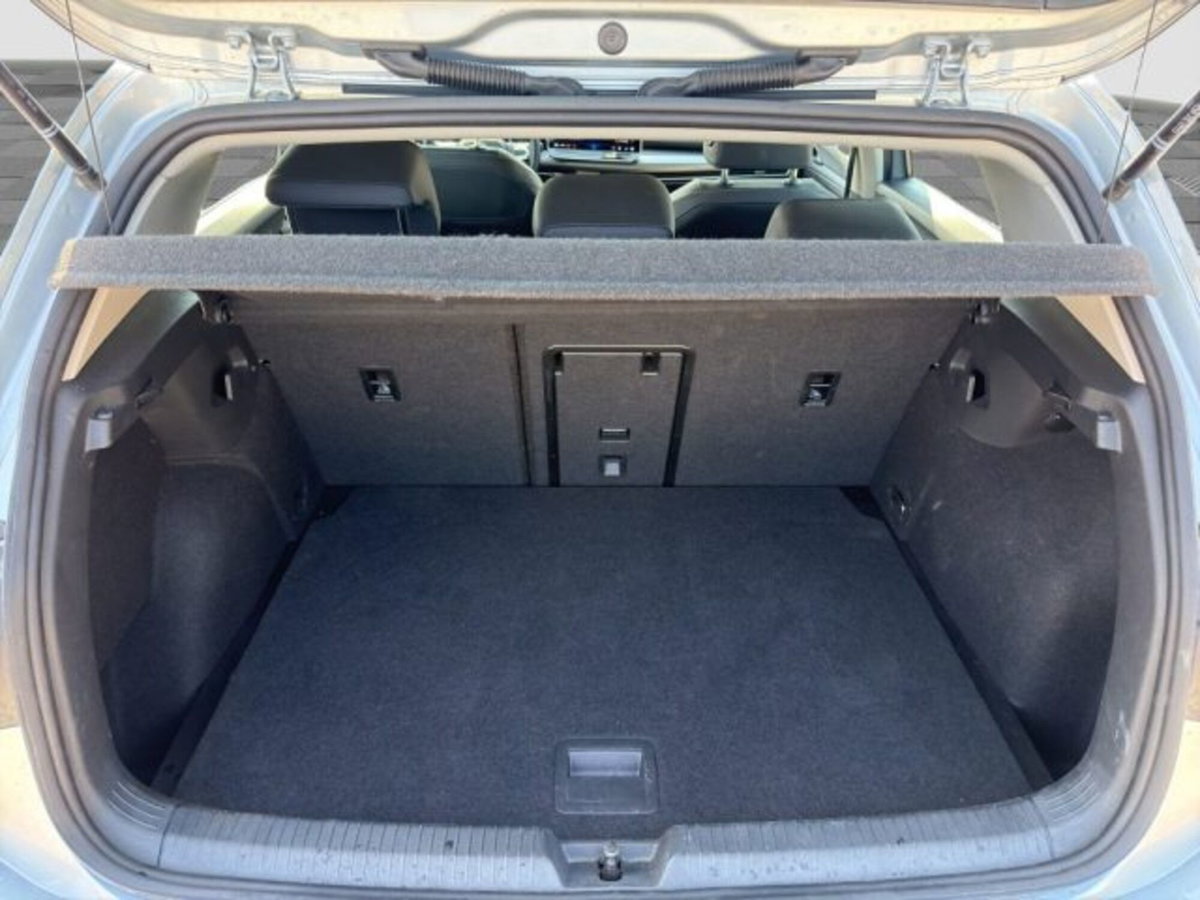 Volkswagen Golf Variant 2.0 TDI 150 CV DSG SCR 4Motion Style (12)