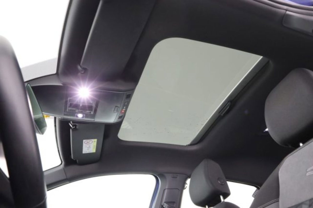 Volkswagen Taigo 1.0 TSI 110 CV DSG R-Line (13)