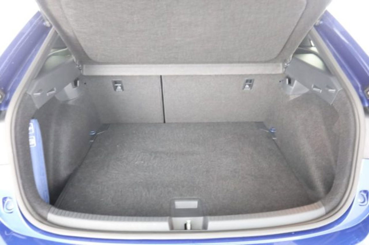Volkswagen Taigo 1.0 TSI 110 CV DSG R-Line (6)