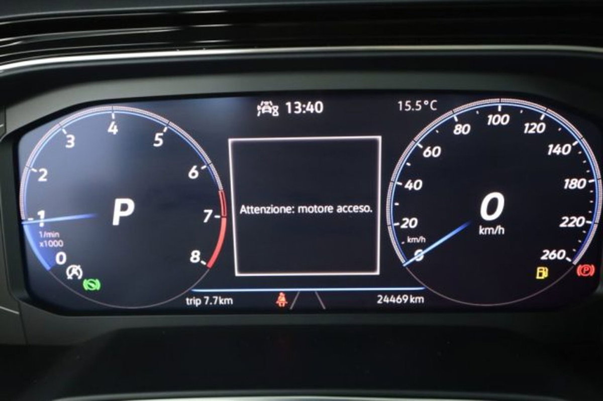 Volkswagen Taigo 1.0 TSI 110 CV DSG R-Line (7)