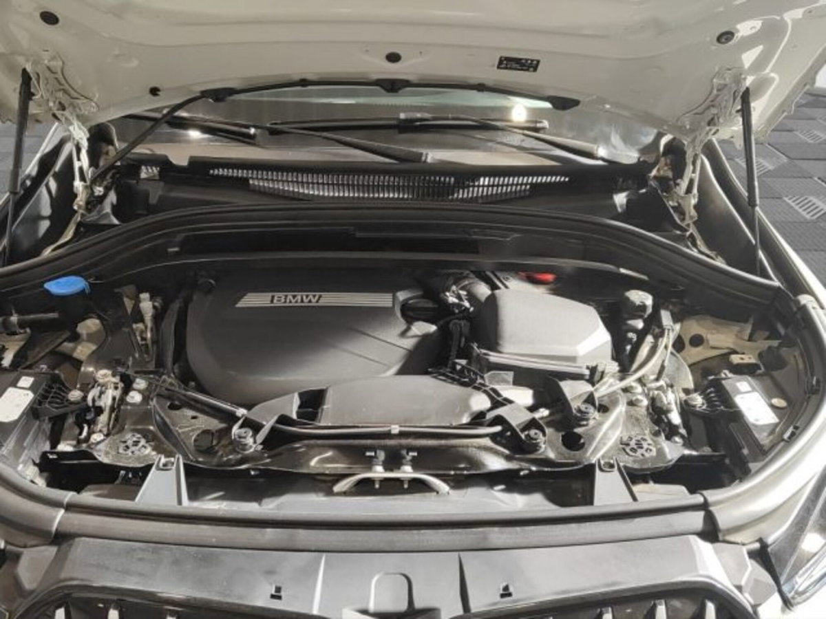 BMW X1 sDrive 18d xLine (14)