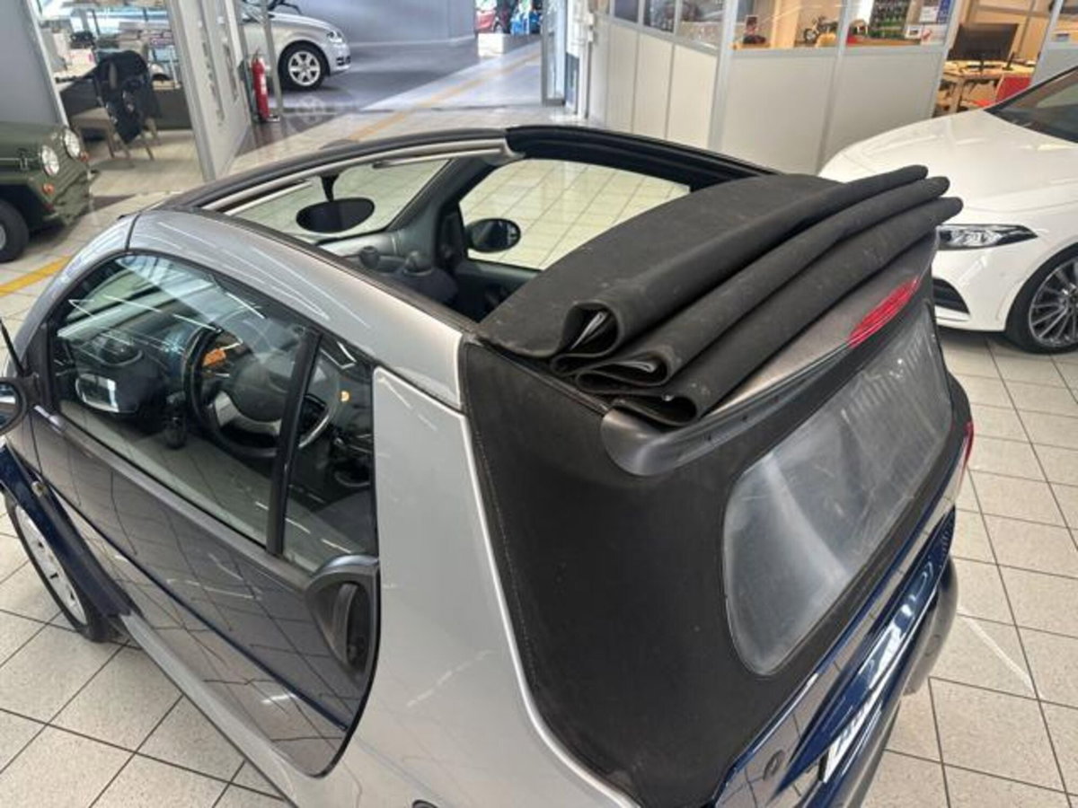 smart Fortwo Cabrio 700 cabrio pulse (45 kW) (14)