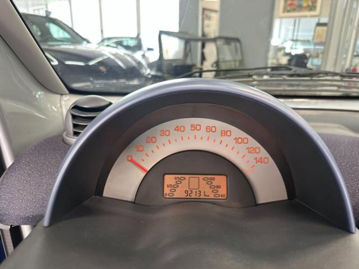 smart Fortwo Cabrio 700 cabrio pulse (45 kW) (6)