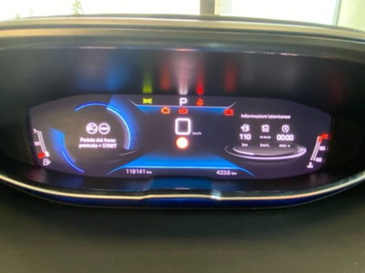 Peugeot 3008 BlueHDi 130 S&S EAT8 Active Business (8)